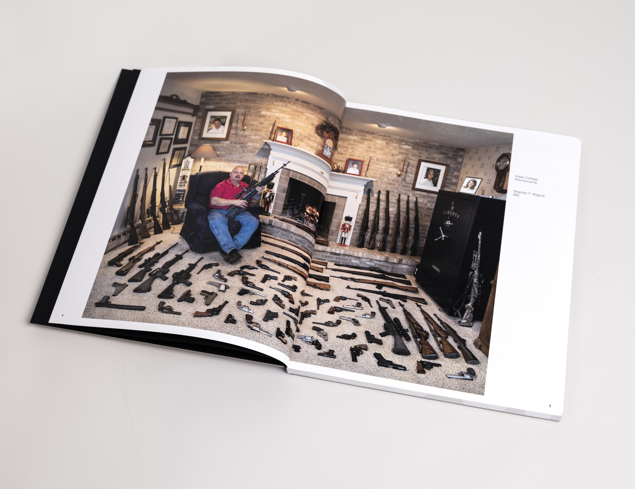 THE AMERIGUNS (print + book)